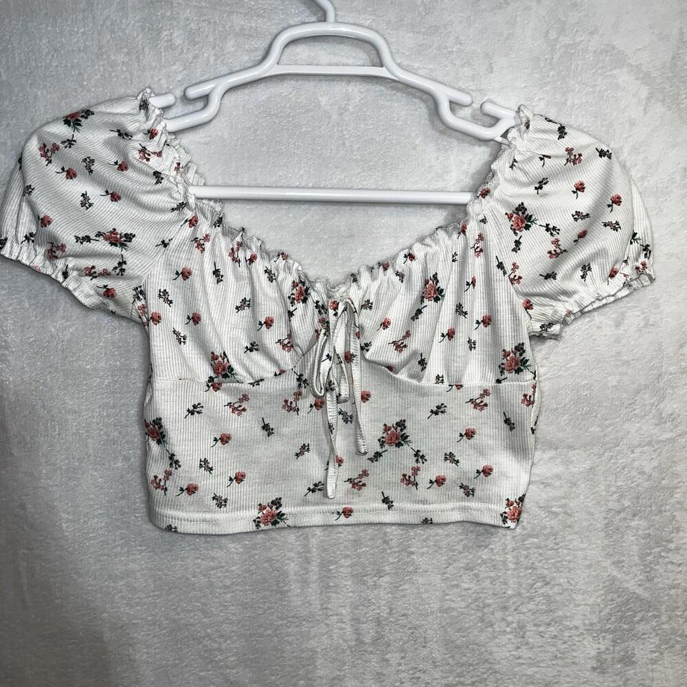 Y2K Women’s Crop Top Size Medium Floral Cottage Core Cap‎ Sleeve Fairy Core